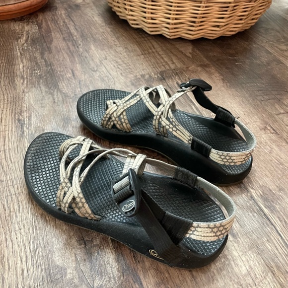 Chaco ZX/2 Yampa Toe Loop Strappy Sandals Light Beam Gray Womens 8 - Picture 2 of 3